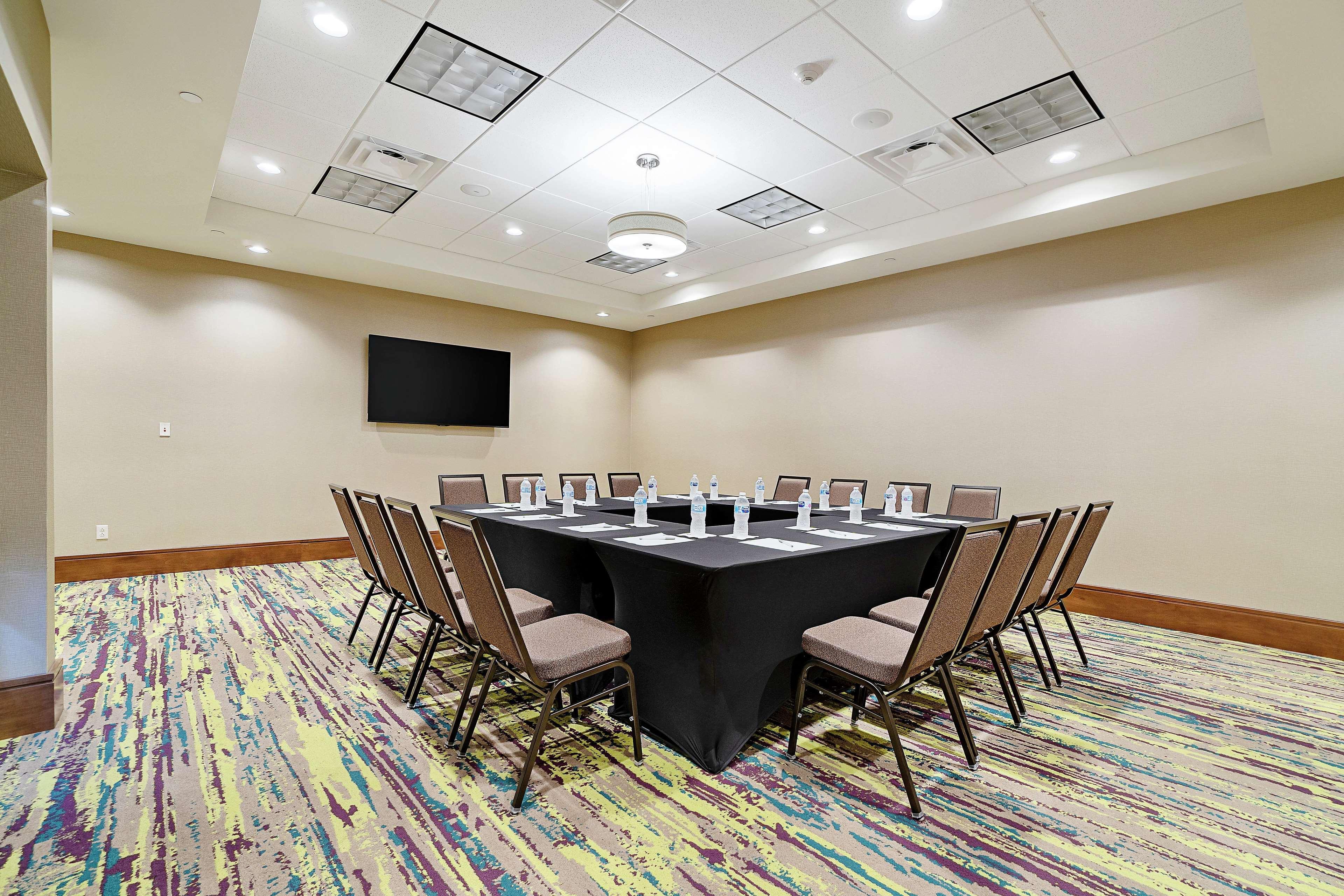 Hilton Garden Inn Edmond/Oklahoma City North Exteriör bild